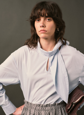 TOP家 别致领结 法式时髦复古小众 多形态系结领纯棉长袖蓝色衬衫