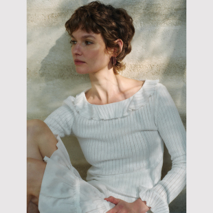 修身 TOP家 复古荷叶边一字领长袖 法式 弹力镂空针织上衣 浪漫舒适