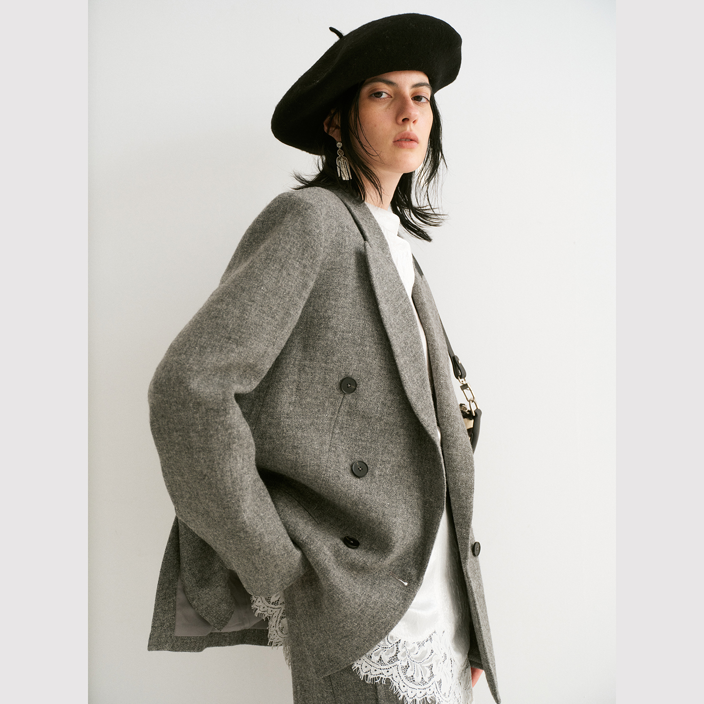 TOP家 老钱风 法式高智优雅灰色羊毛戗驳领双排扣阔版西服/阔腿裤