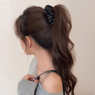缎面高马尾褶皱香蕉夹发夹2025新款 后脑勺盘发扭扭夹大号竖夹头饰