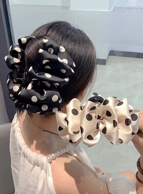 七朵猫法式波点泡泡褶皱抓夹女后脑勺盘发复古气质鲨鱼夹发卡头饰