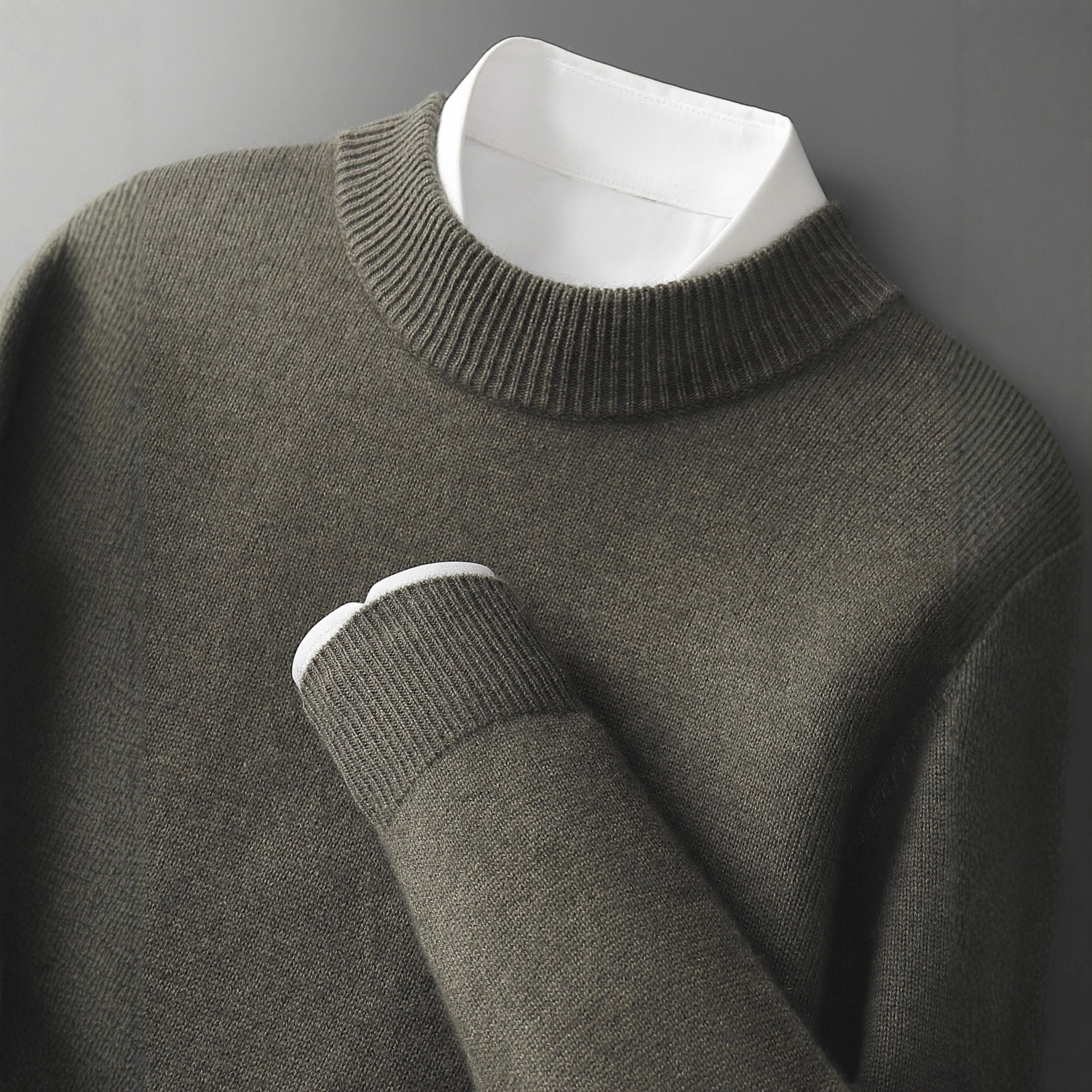 高端商务休闲套头毛衣针织衫内搭羊毛衫秋冬款半高领山羊绒衫男士