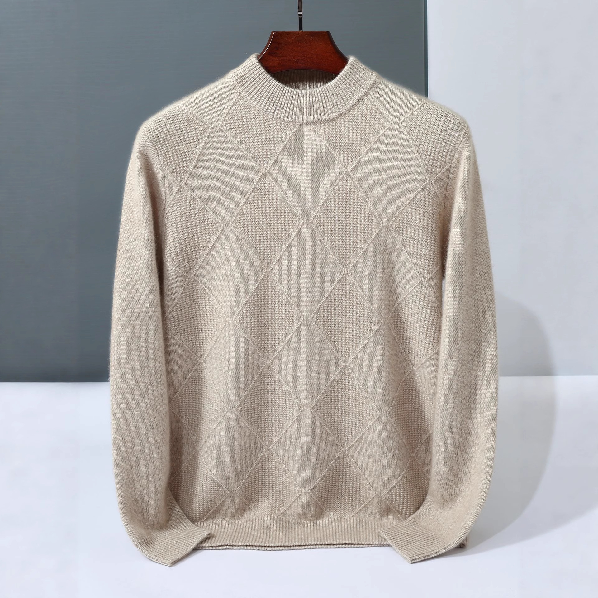 秋冬新款山羊绒衫男半高领加厚菱形毛衣宽松大码针织打底衫羊毛衫