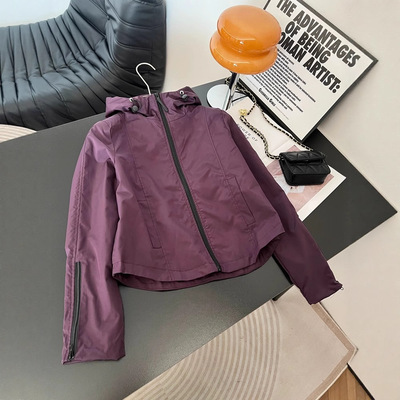 韩系显瘦宽松拉链冲锋衣夹克短款外套女小个子202季新款休闲风