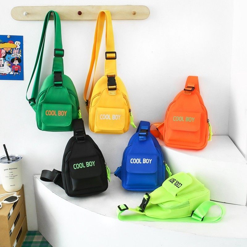 韩系新款小包包儿童斜挎包男童胸包轻便外出设计款宝宝单肩包休闲,箱包皮具/热销女包/男包,小方包,淘宝优惠券,粉丝福利购,淘宝优惠卷