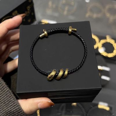 复古招财缠绕卷卷灵蛇包手镯