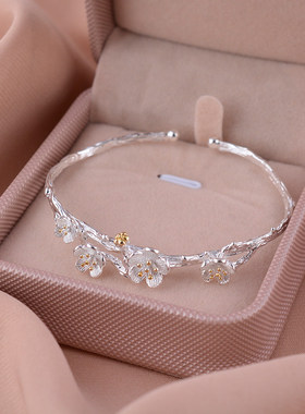 2026年手镯女学生简约森系清新百搭梅花开口手环送女友复古手链