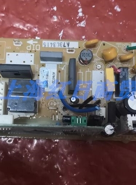 适用於松下空调配件 风管机 板控制主板 A744733 主机板 A73C3415