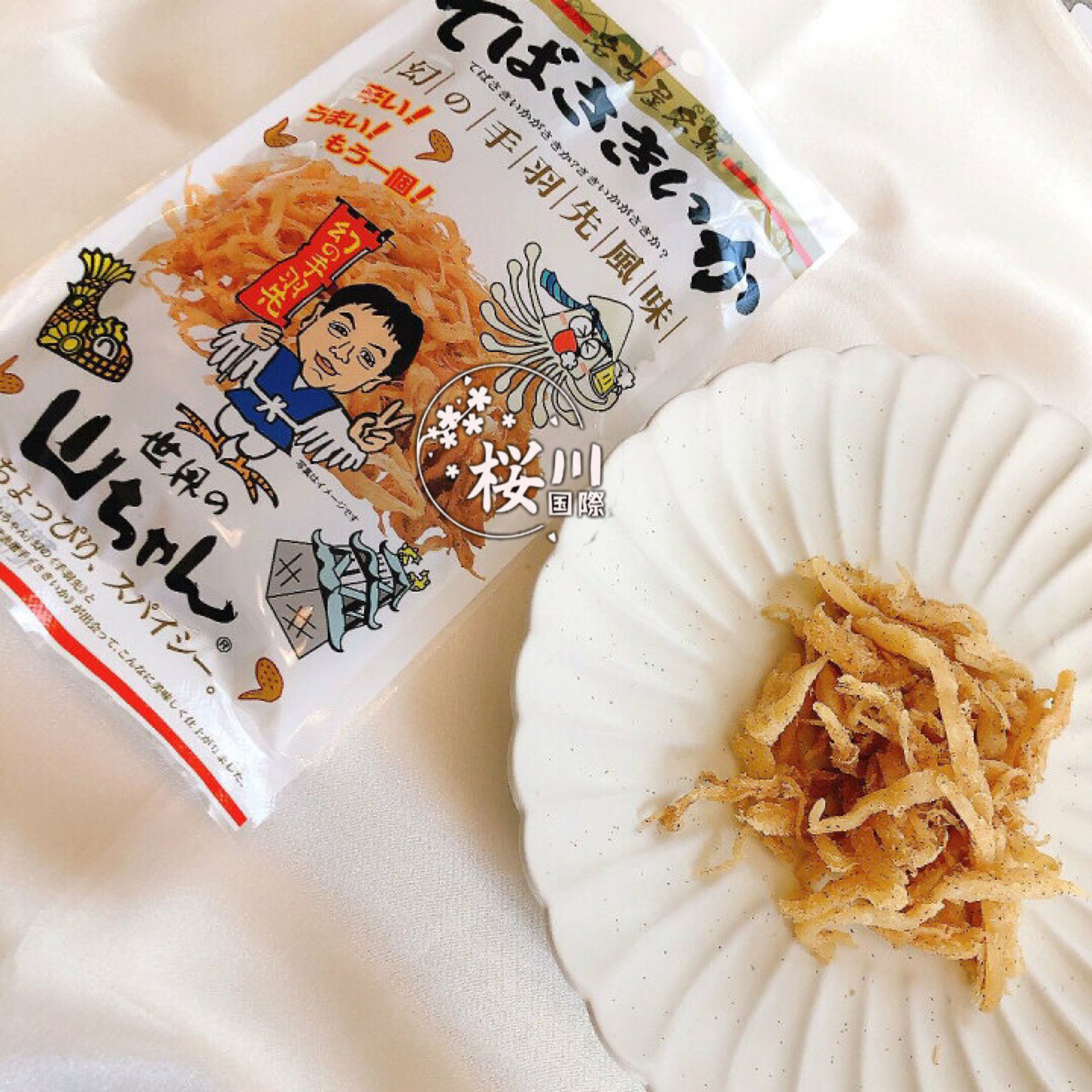 「手袋鱿鱼幻影鸡翅味～世界之山酱～」下酒菜 日本名古屋特产