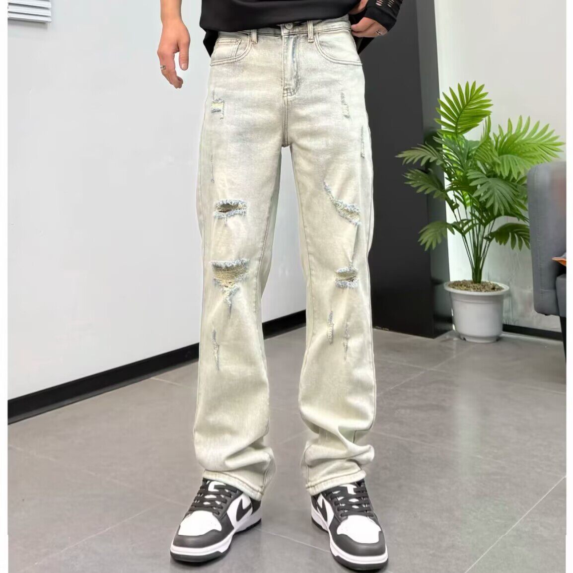 设计款美式复古破洞牛仔裤男宽松直筒做旧蓝色刮烂长裤2026春夏季