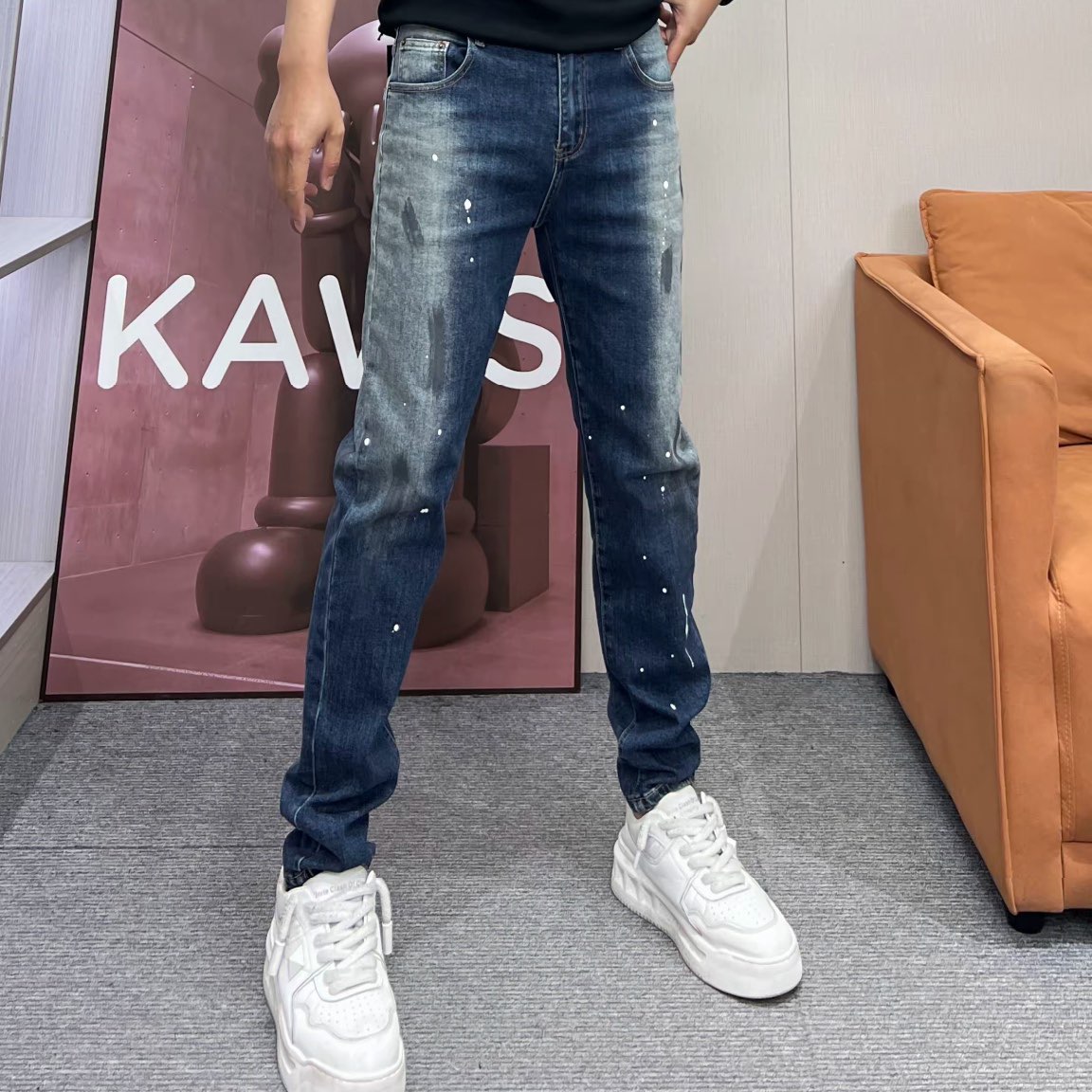 设计款个性泼墨印花牛仔裤男修身