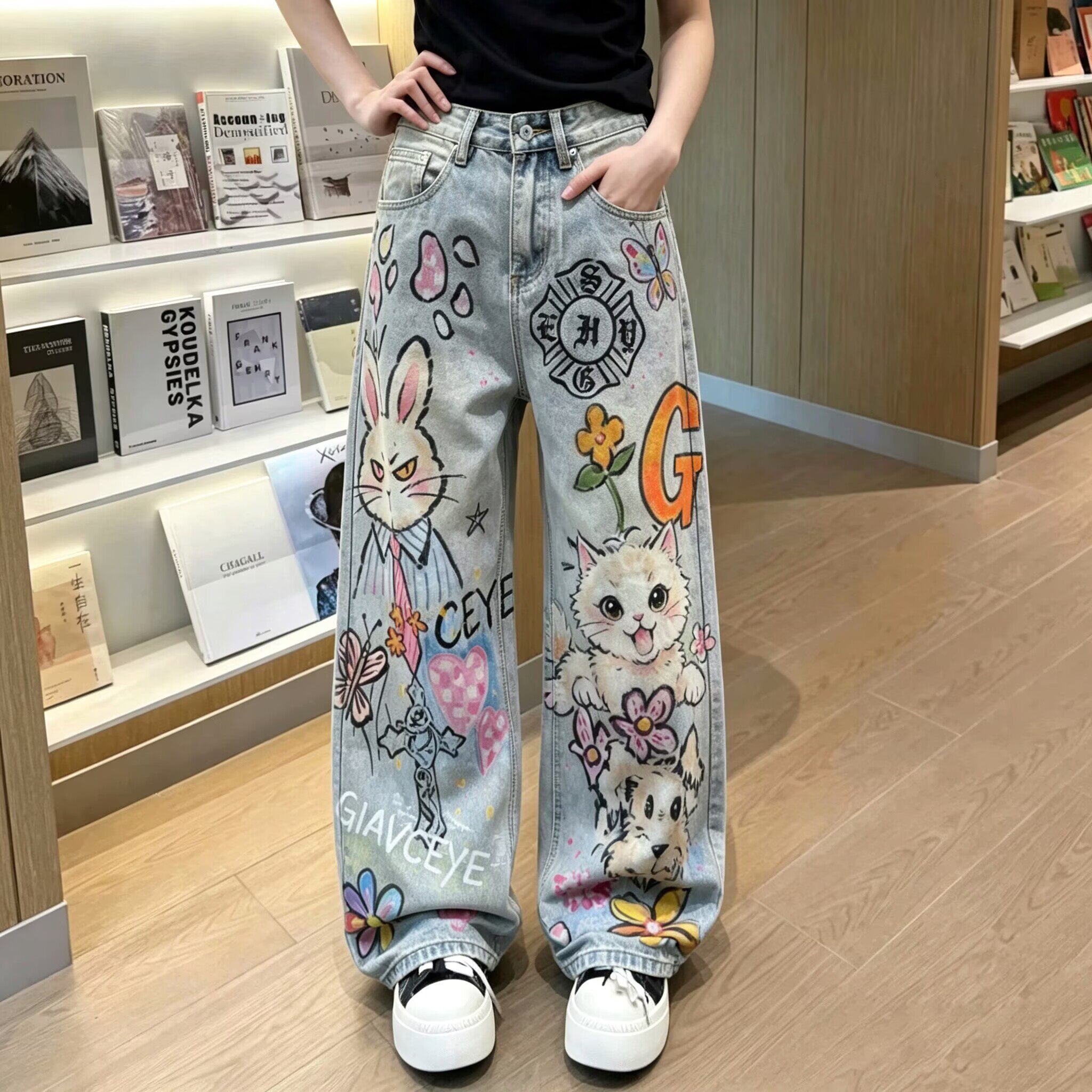 设计款个性卡通动物印花牛仔裤男宽松潮牌做旧弯刀裤新款高街长裤