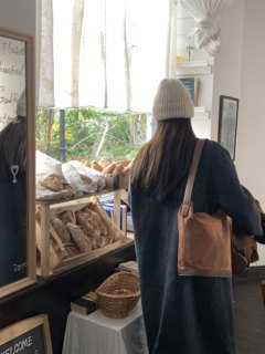 芝士商店~麂皮绒复古单肩包女冬季大容量手提包包上班通勤水桶包