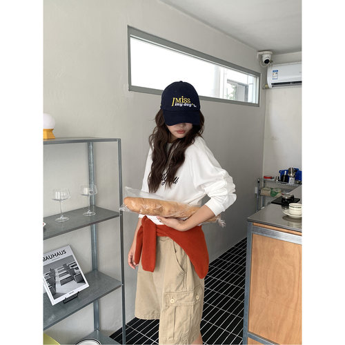 芝士商店~撞色字母刺绣棒球帽女
