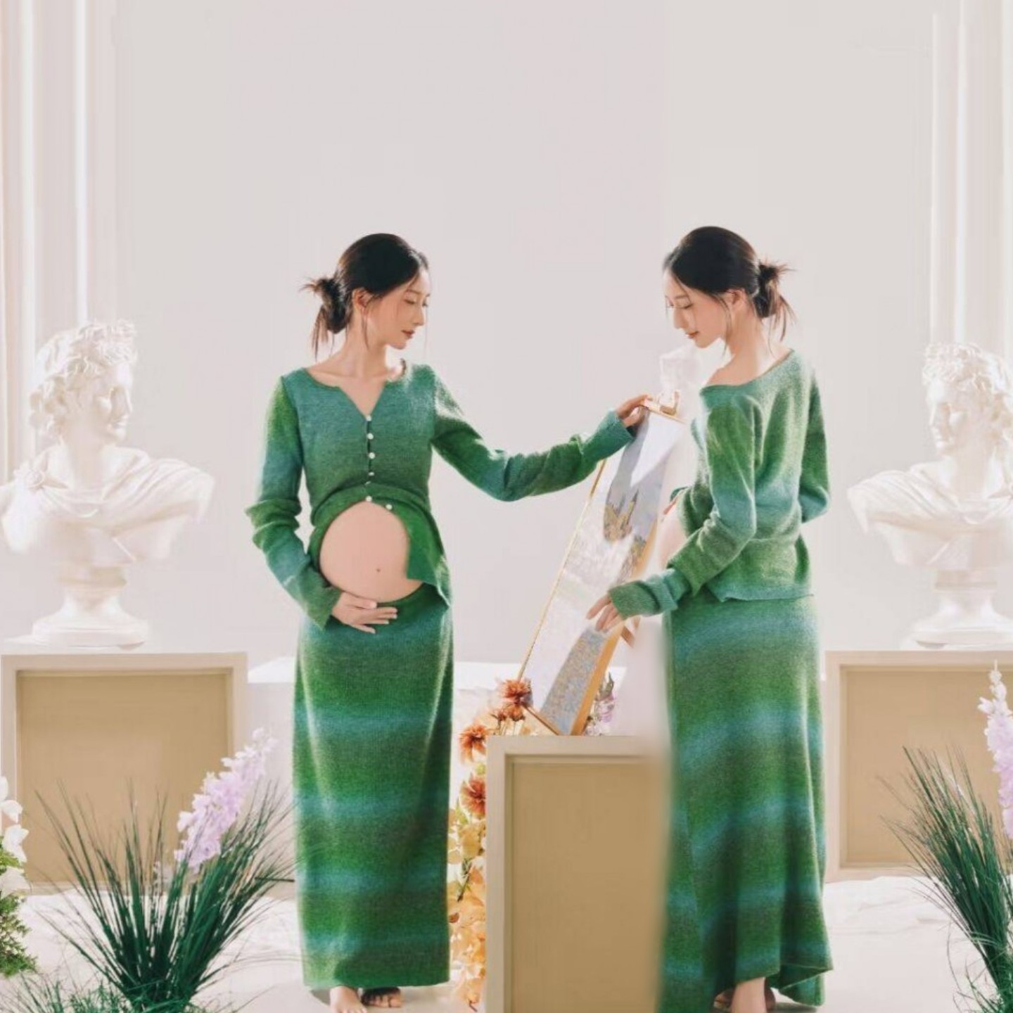 新款孕妇照写真俏皮影楼服装
