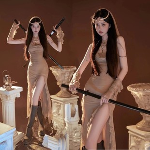 影楼新款敦煌废土风连帽沙丘连衣裙沙漠旅拍裙子异域风情写真服装