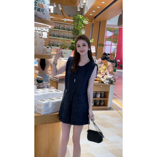 轻奢洋气时尚舒适透气裤套女装新款修身拼接无袖上衣+短裤两件套