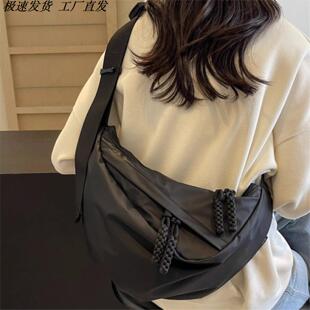 斜跨 2025新款 大容量斜挎包女2025男士 轻便潮牌通勤单肩背背包男士