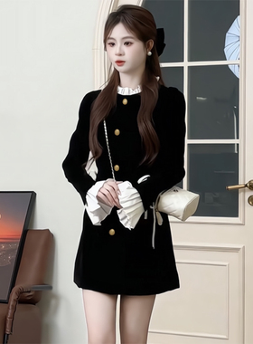 纯欲风甜美短裙春季新款收腰显瘦设计感撞色拼接黑色连衣裙2353