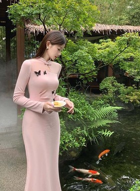 新中式修身旗袍连衣裙女2025秋冬新款气质蝴蝶长袖长裙D4215