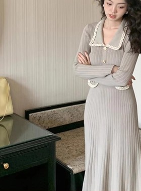 小香风复古翻领显瘦连衣裙女2025秋季新款高腰打底长裙D4182