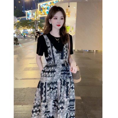 法式碎花拼接连衣裙2025夏季新款度假风假两件中长裙子D2505