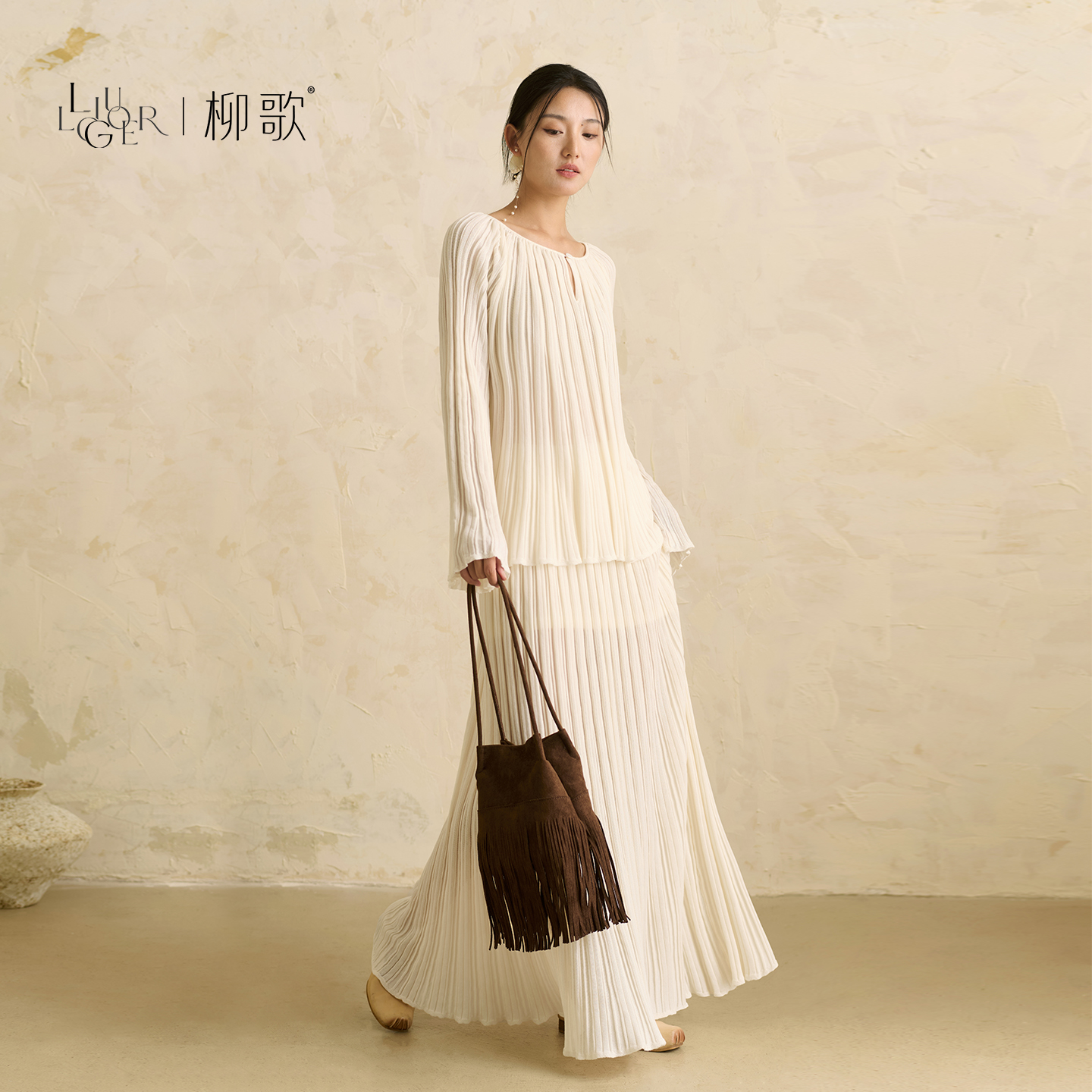 柳歌毛衣针织衫半身裙女两件套装