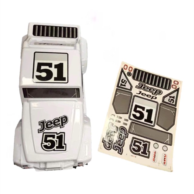 仿真牧马人改装硬壳轴距攀爬车