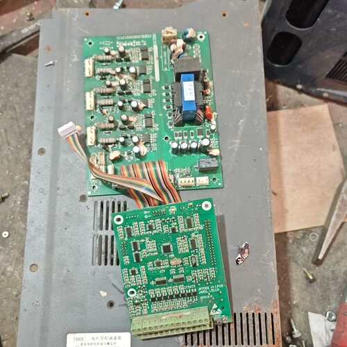 议价佳乐JR7000系列变频器主板和驱动板，JR7002.V1.可维修