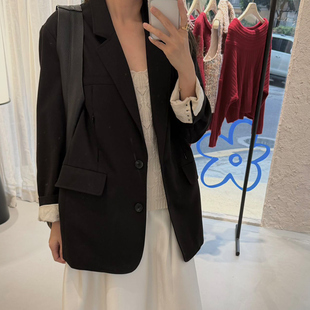 胚布与黑色西服 一直想要的黑色精纺羊毛西服搭配肌理棉质半里衬