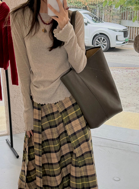 NW8 0EN《Dérive》设计感波边针织衫女修身圆领套头T恤气质内搭