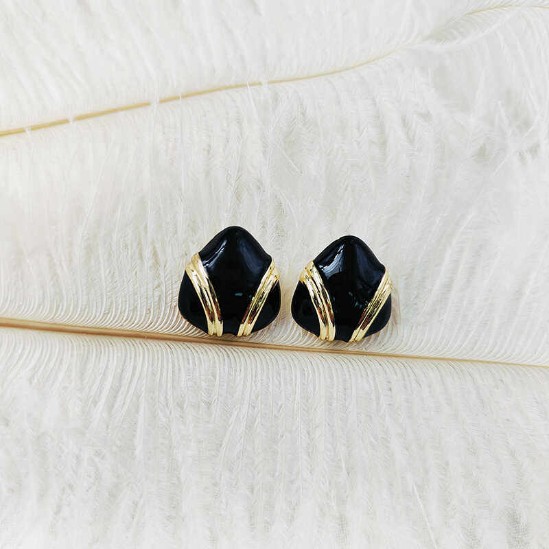 黑色滴釉三角形耳环女轻奢小众设计高级感撞色耳钉耳饰【B870】,饰品/流行首饰/时尚饰品新,耳钉,淘宝优惠券,粉丝福利购,淘宝优惠卷