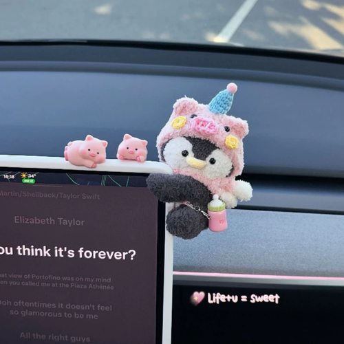 泰想要了吧，猪猪女孩和生日企鹅