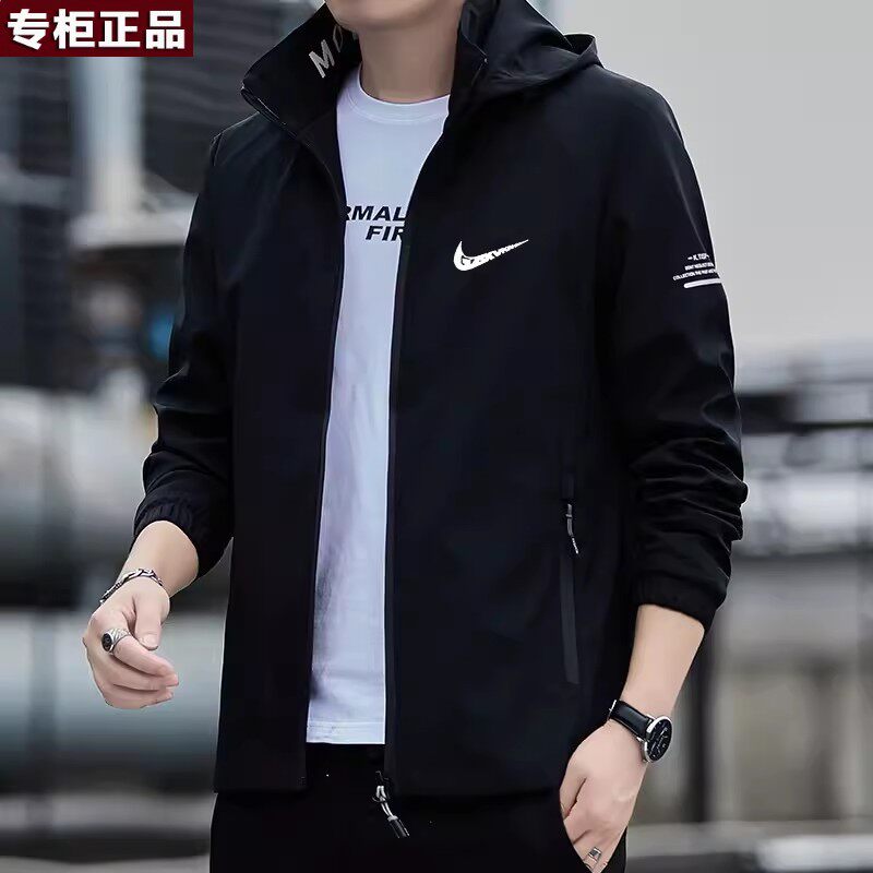 奥莱官网旗舰店唯品会 品牌冲锋衣男秋冬季户外防风防水加绒宽松