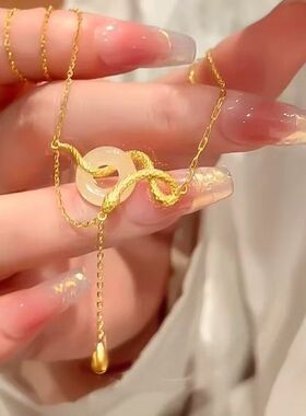 蛇项链女复古精致黄金色灵蛇平安扣吊坠小众设计 感气质锁骨链