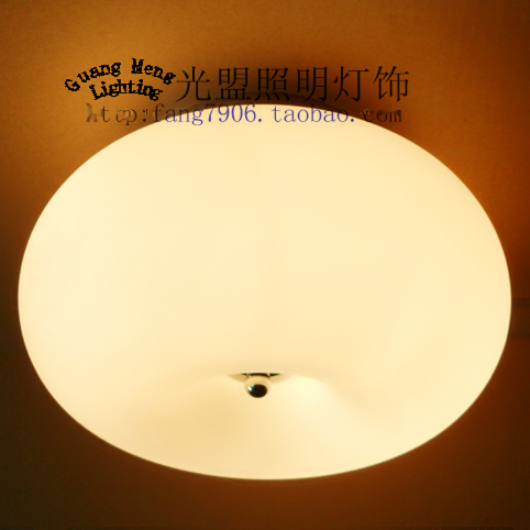 经典现代简约玻璃吸顶灯