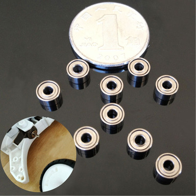 四驱车底盘轴承空转几十秒