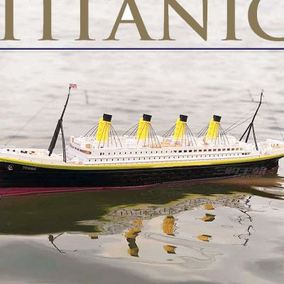 铁达尼号泰坦尼克号遥控船邮轮快艇水上玩具模型情人礼物赛船摆设