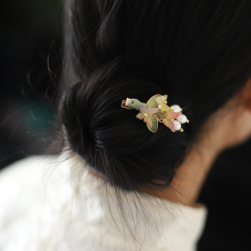 迷你蝴蝶古风发夹女童汉服头饰国风新中式侧边夹点缀日常通勤边夹