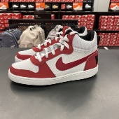 103 耐克青少年女子大童芝加哥休闲高帮板鞋 839977