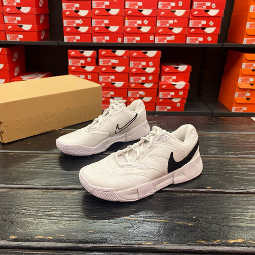 雪宁奥莱正品代购，耐克CourtLite4女子网球鞋休闲抓地FD6574-100