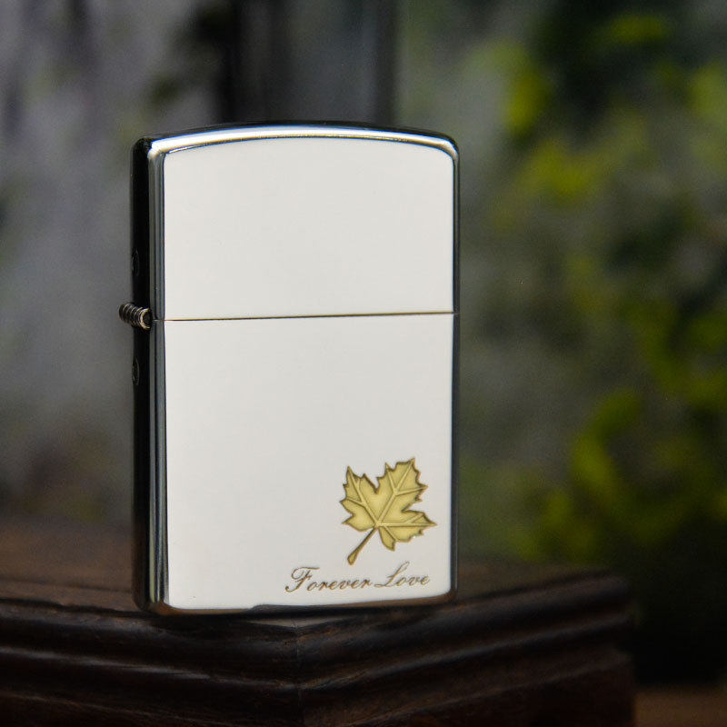 包邮ZORRO佐罗个性创意黄铜镀铬镜精雕枫叶煤油防风砂轮打火机