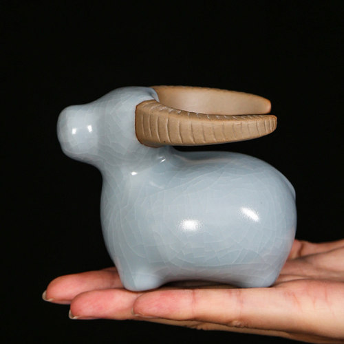 汝窑陶瓷托架创意个性可爱茶宠