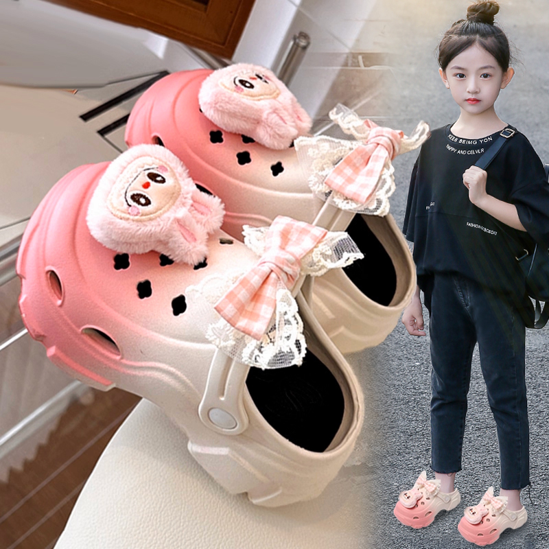 拉布布女童洞洞鞋2025新款夏季儿童拖鞋家居女宝可爱防滑沙滩凉鞋