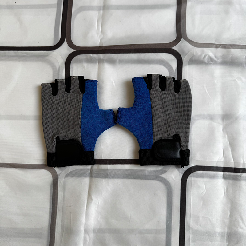 多色可选健身半指手套防滑耐磨助力力量训练运动防护透气吸汗,运动/瑜伽/健身/球迷用品,健身手套/助力带,淘宝优惠券,粉丝福利购,淘宝优惠卷