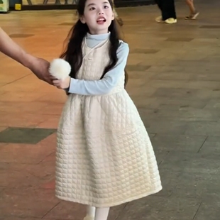 女童夹棉连衣裙秋冬款2026新款女孩加厚打底衫加绒背心裙两件套潮