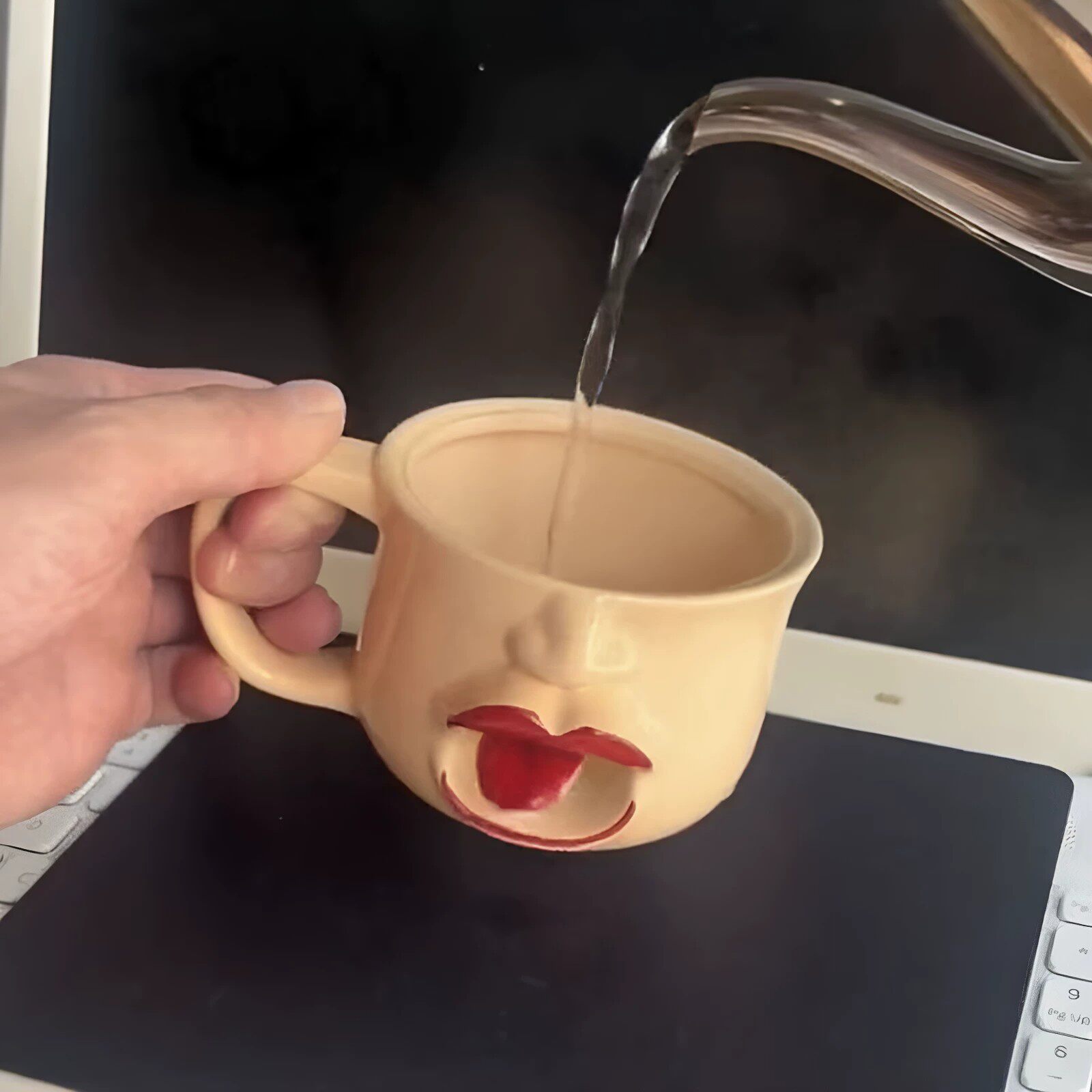 吐舌头马克杯创意陶瓷搞怪略略杯子稀奇古怪办公整人搞笑水杯礼物