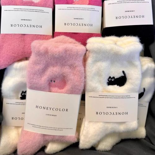 猫咪袜子女秋冬中筒袜纯棉月子袜