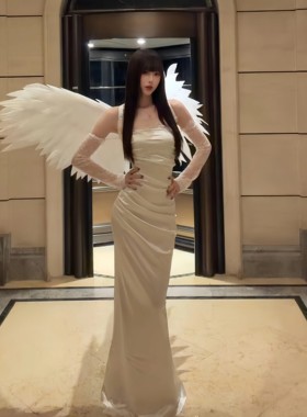 天使之翼白色电动翅膀cosplay道具情人节520生日氛围感拍照神器