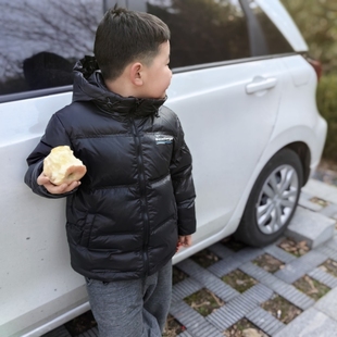 蒙贝蒂艾米男女儿童冬装黑金面料三防免洗羽绒服加厚防风连帽外套
